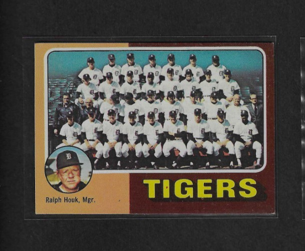 1975 Topps Baseball – TEAM CHECKLISTS «You Pick» – Clean & Unmarked – w/photos!