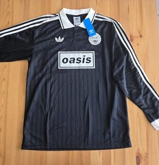 Oasis 2025 World Tour – Black Polo Long Sleeve Jersey