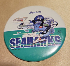Vintage – SEATTLE SEAHAWKS FOOTBALL – NFL – Button – 3.5in.