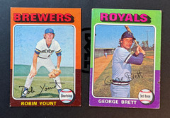1975 Topps Baseball Complete Set. 660 Cards in Zip Binder. VG-EX