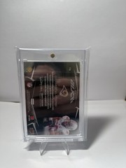 2009 Upper Deck Black James Laurinaitis ￼ Luxurious Rookie Signature /399￼
