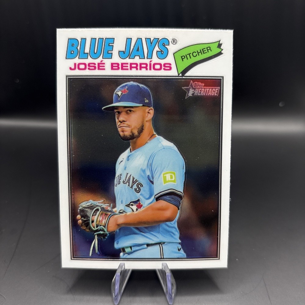2026 Topps Heritage Chrome José Berríos #56 Blue Jays