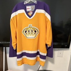 CCM Los Angeles Kings Vintage Hockey Jersey Purple/Gold/White L Licensed