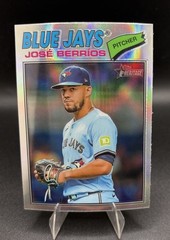 José Berríos 2026 Topps Heritage Chrome Silver Refractor #56 Toronto (SP)