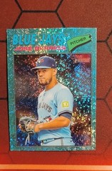 2026 Topps Heritage – José Berríos #56 Chrome Light Blue Sparkle Refractor