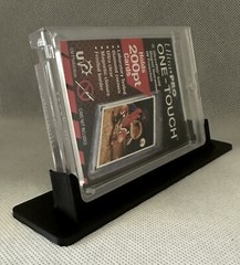 200pt Horizontal Magnetic Card Stand. Black. Ultra Pro. 200 Point Magnetic