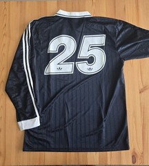Oasis 2025 World Tour – Black Polo Long Sleeve Jersey