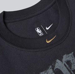 Nike New York Knicks NBA Finals Locker Room Rhinestone T-Shirt Tee Size XL NEW