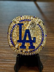 2025 Dodgers world series ring OHTANI-YAMAMOTO-KERSHAW box available