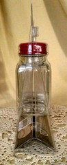 WASHINGTON NATIONALS SALT PEPPER SHAKER SET GLASS METAL TOP NEW MLB BASEBALL.